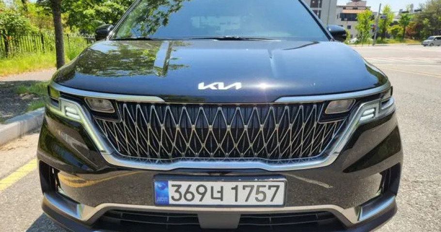 Kia Carnival 