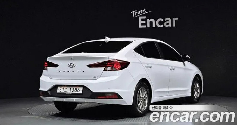 Hyundai Avante (Elantra) 