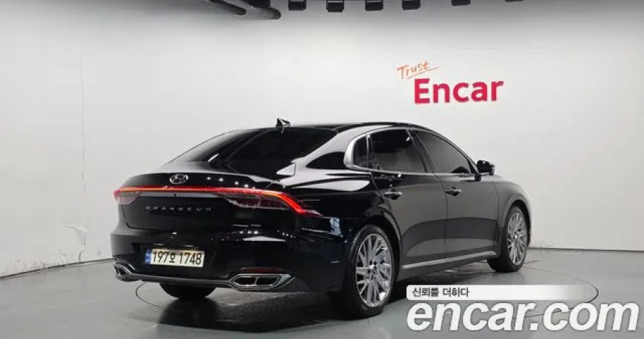 Hyundai Grandeur 