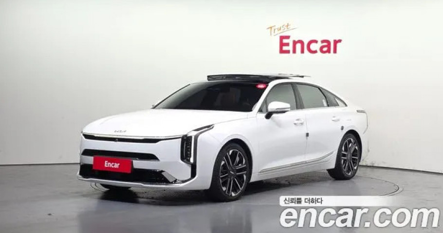 Kia K8 
