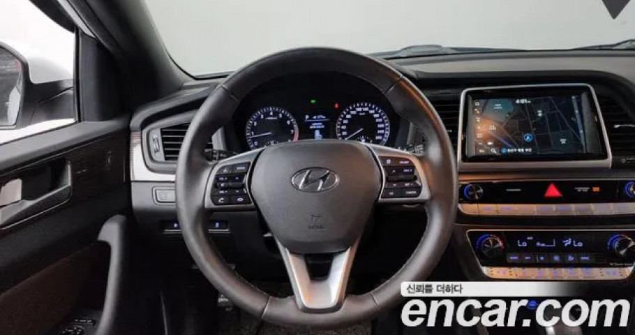 Hyundai Sonata 