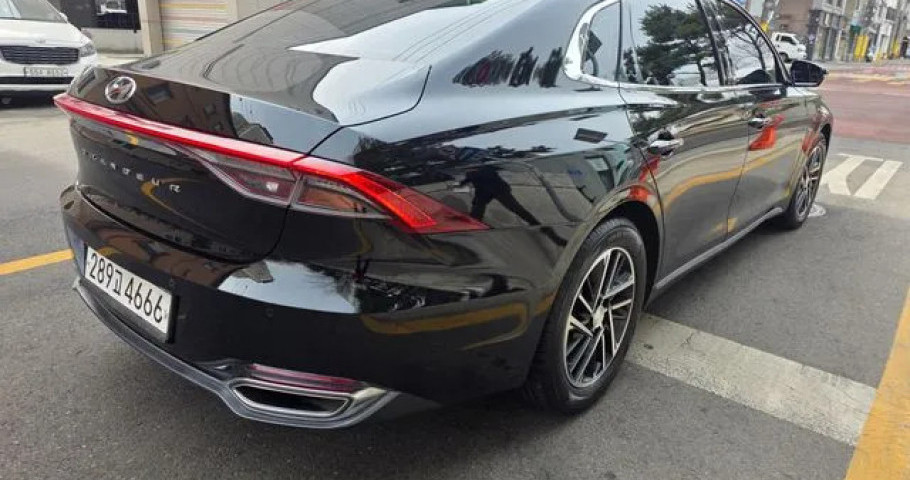 Hyundai Grandeur 