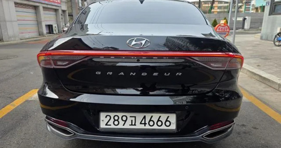 Hyundai Grandeur 