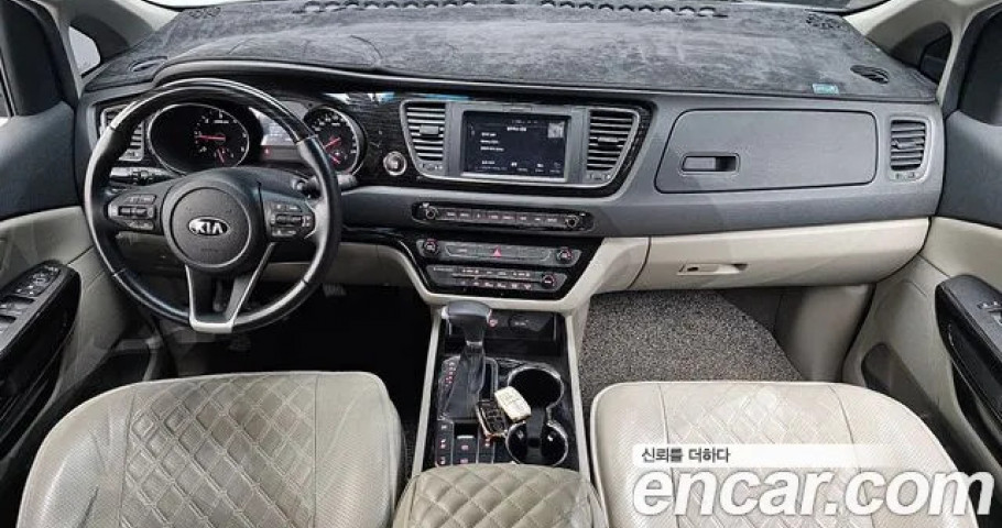 Kia Carnival 