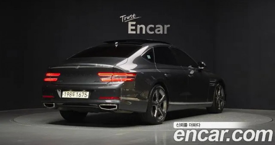 Genesis G80 