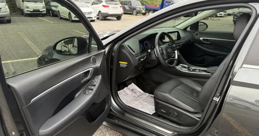 Hyundai Sonata 