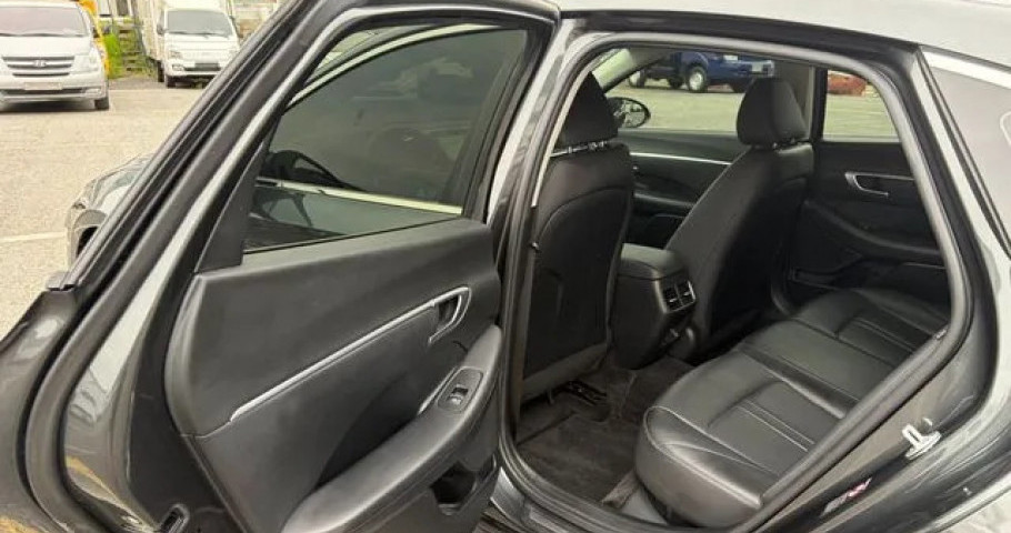 Hyundai Sonata 