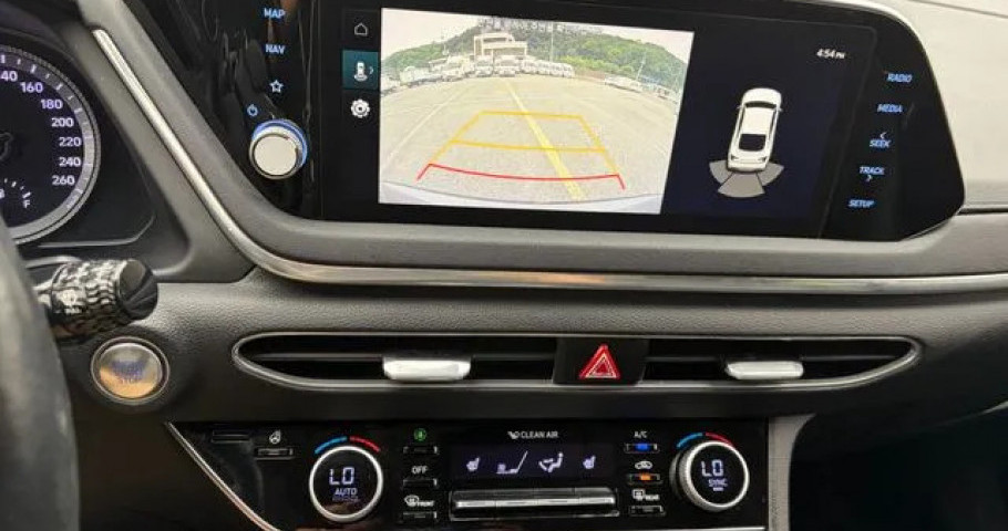 Hyundai Sonata 