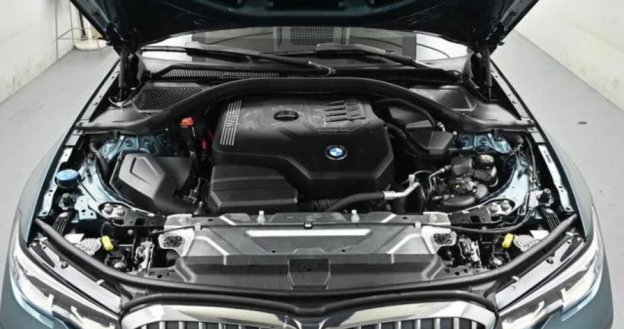 Bmw 3-Series 