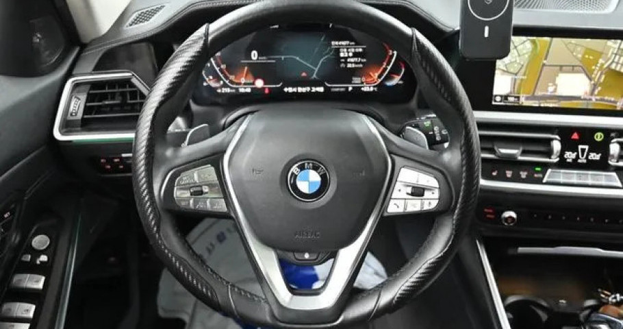 Bmw 3-Series 