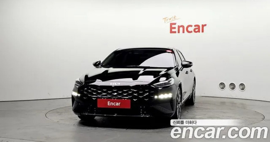 Kia K8 
