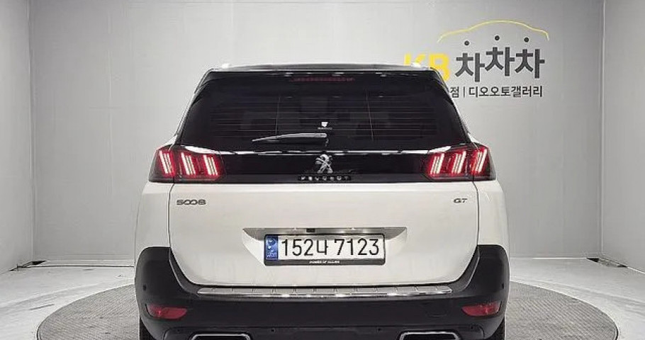 Peugeot 5008 