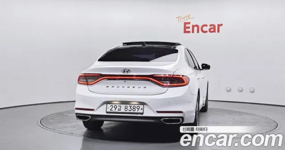 Hyundai Grandeur 