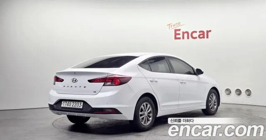 Hyundai Avante (Elantra) 