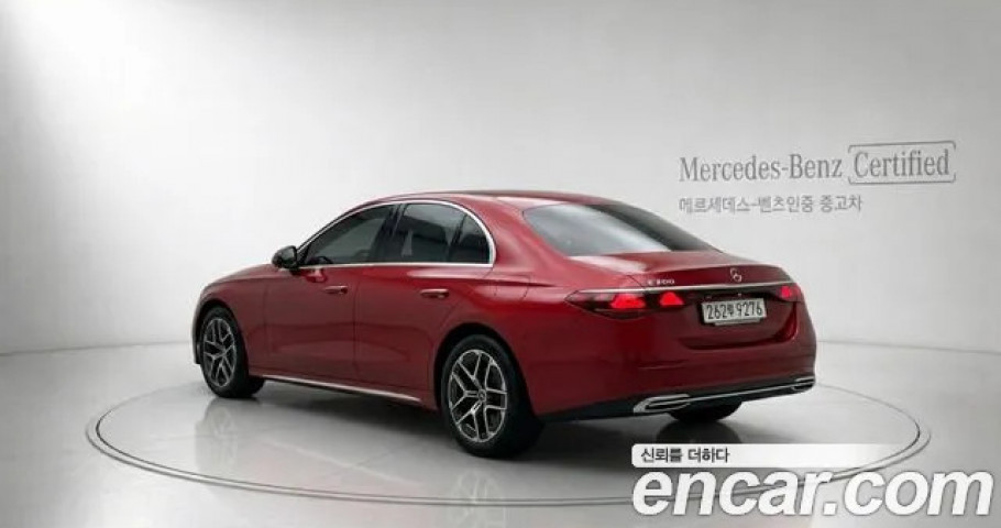 Mercedes-Benz E-Class 