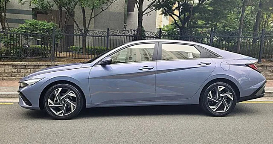 Hyundai Avante (Elantra) 