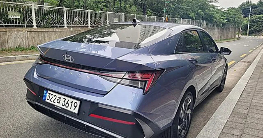 Hyundai Avante (Elantra) 