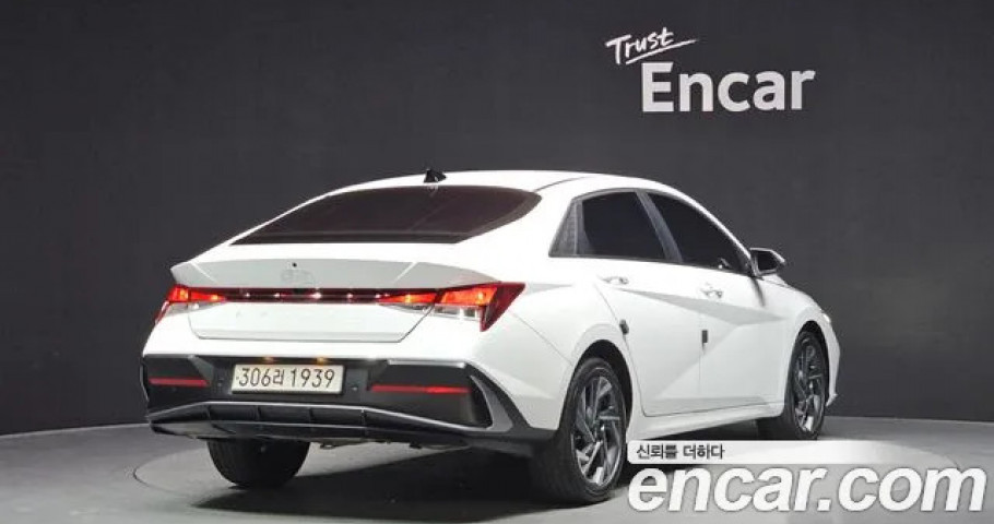 Hyundai Avante (Elantra) 