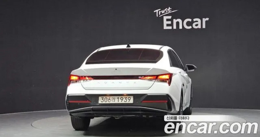 Hyundai Avante (Elantra) 