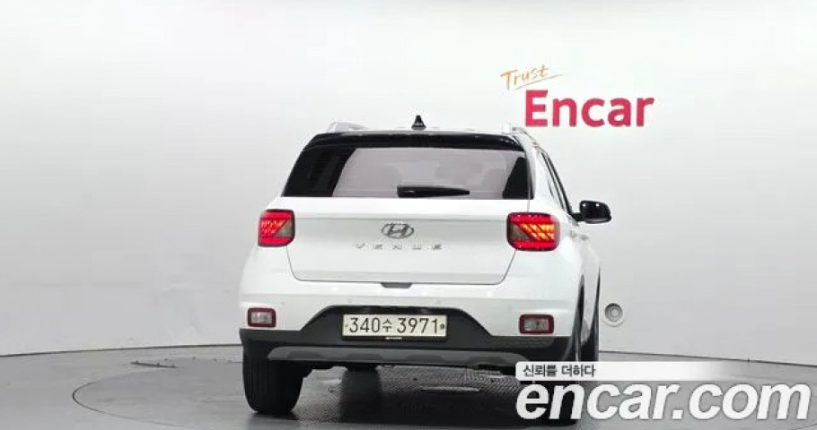 Hyundai Venue 