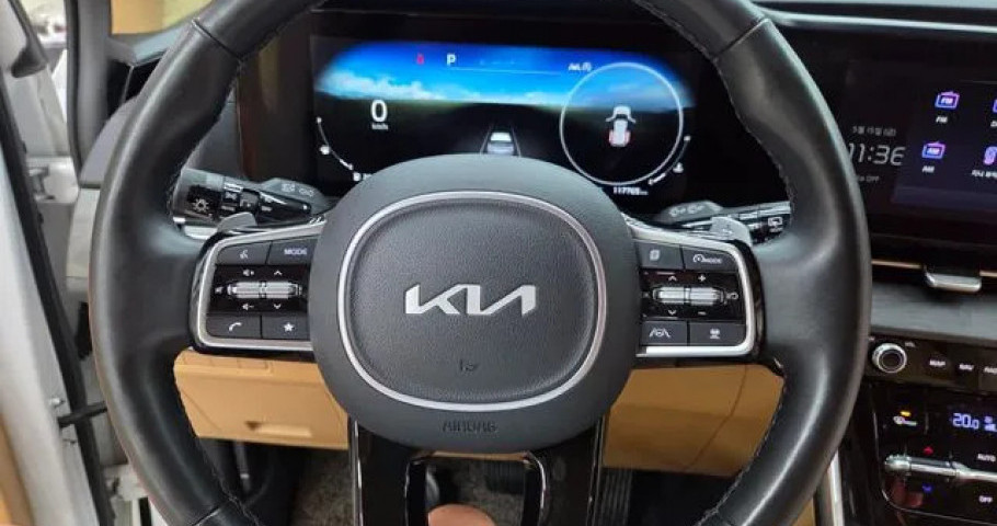 Kia Carnival 