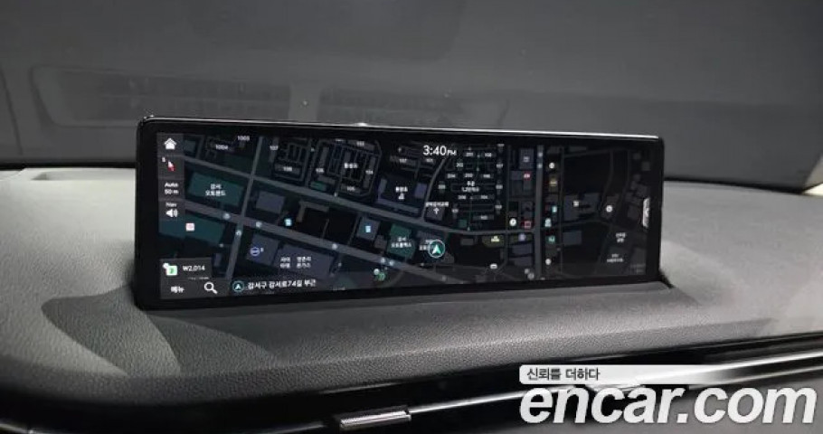 Genesis Gv70 