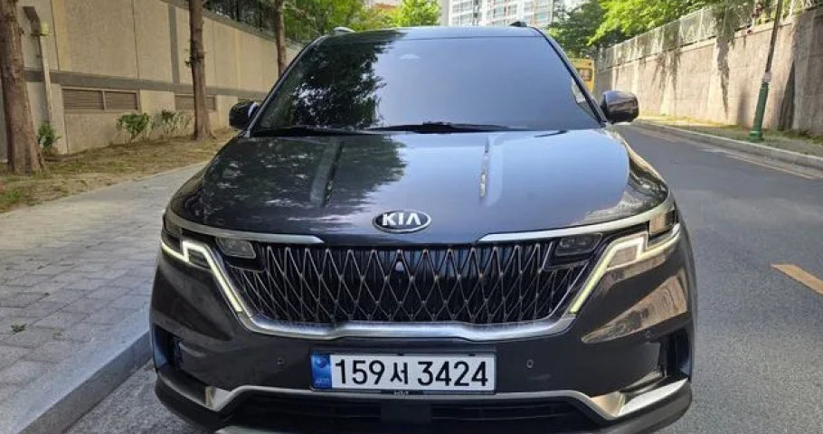 Kia Carnival 
