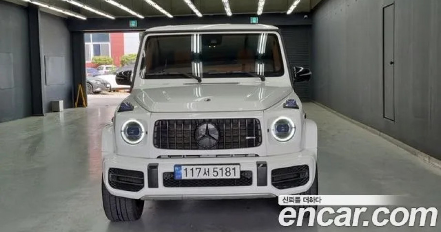 Mercedes-Benz G-Class 