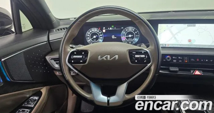 Kia K8 