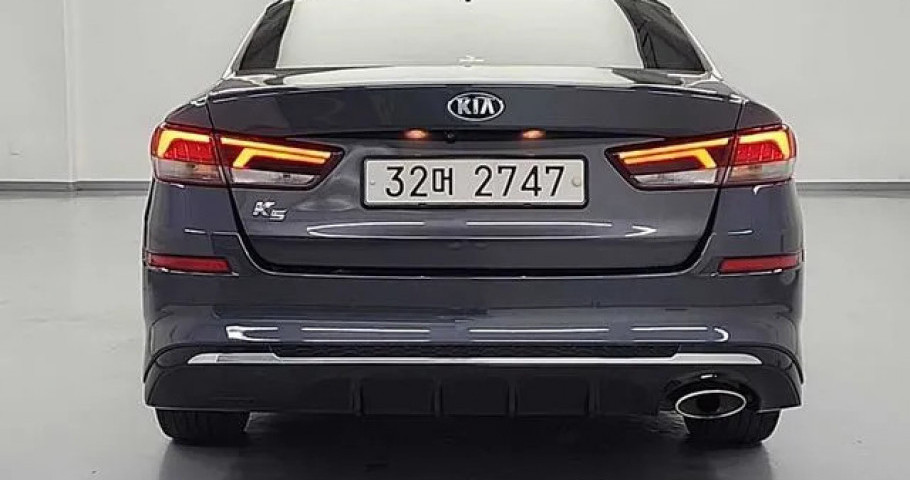 Kia K5 