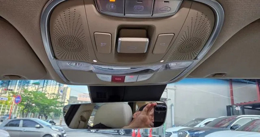 Kia K9 