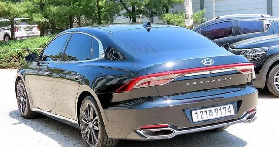Hyundai Grandeur 