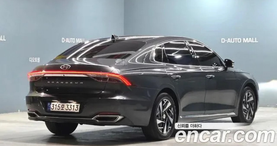 Hyundai Grandeur 