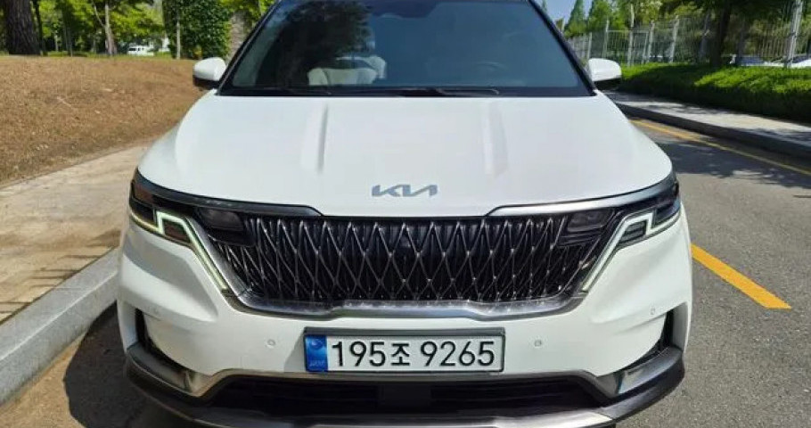 Kia Carnival 