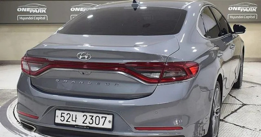 Hyundai Grandeur 
