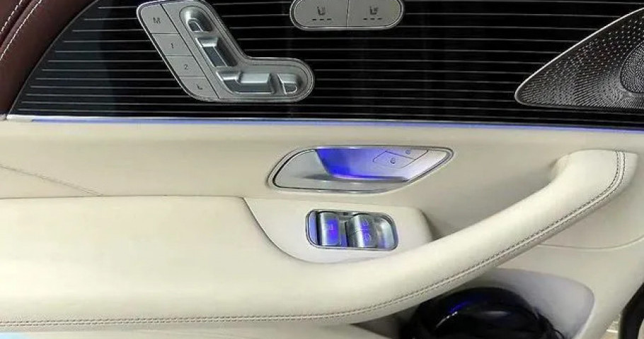 Mercedes-Benz Gls-Class 