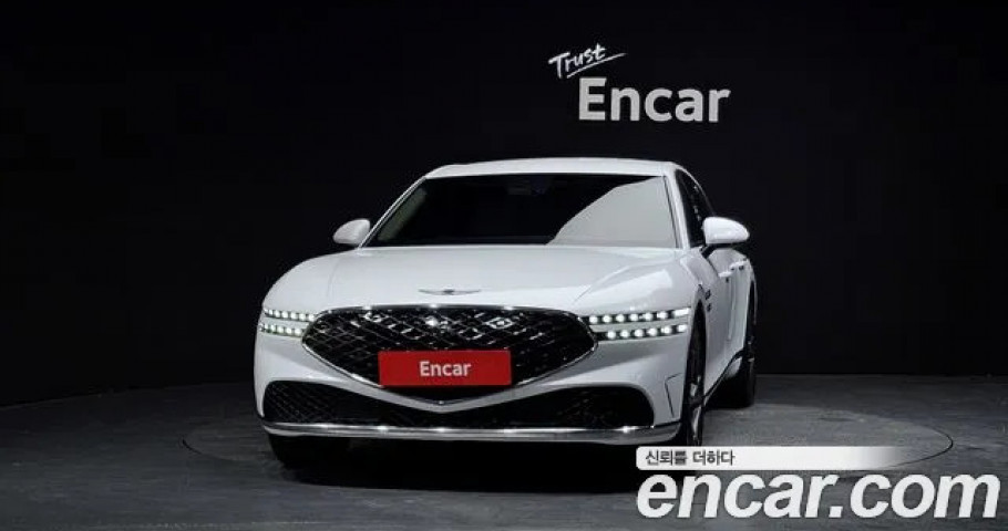 Genesis G90 