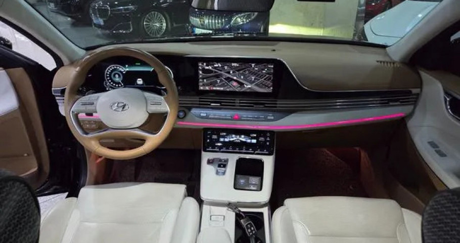 Hyundai Grandeur 
