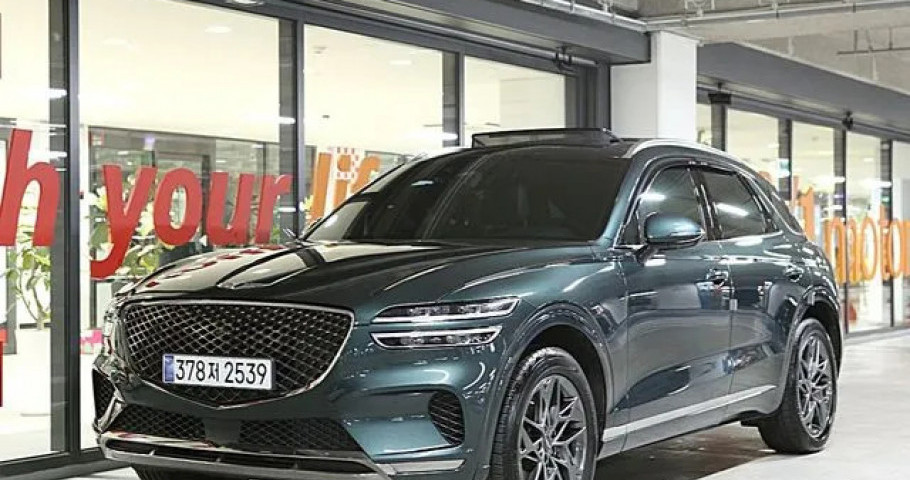 Genesis Gv70 