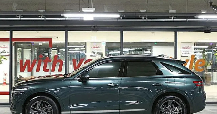 Genesis Gv70 