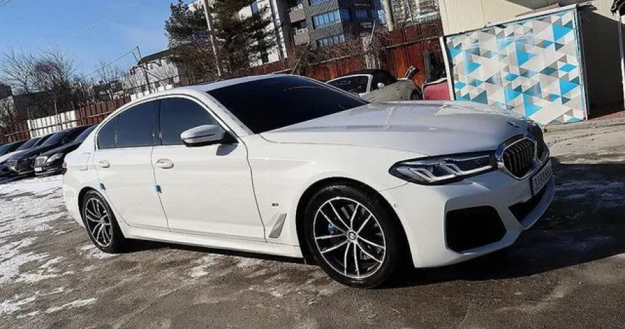 Bmw 5-Series 