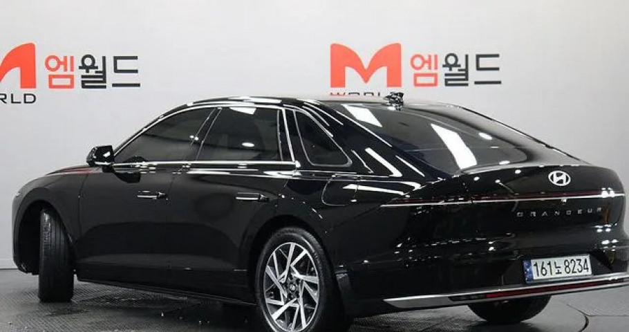 Hyundai Grandeur 