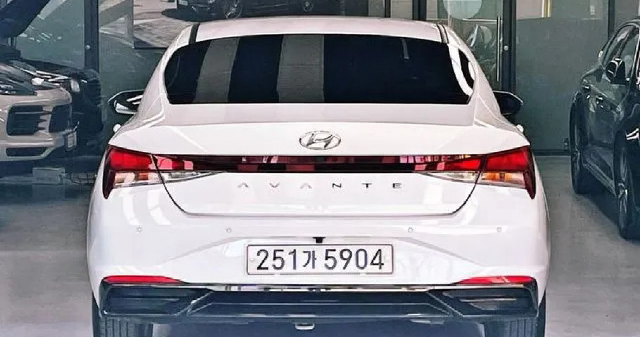 Hyundai Avante (Elantra) 