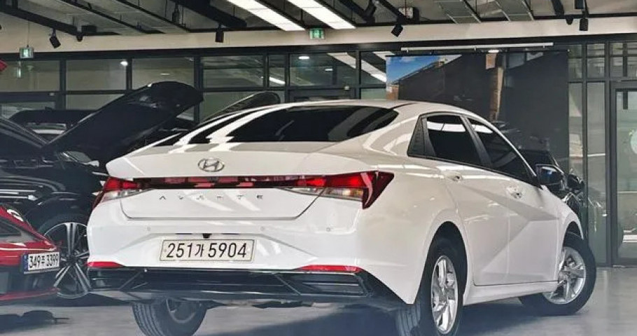 Hyundai Avante (Elantra) 