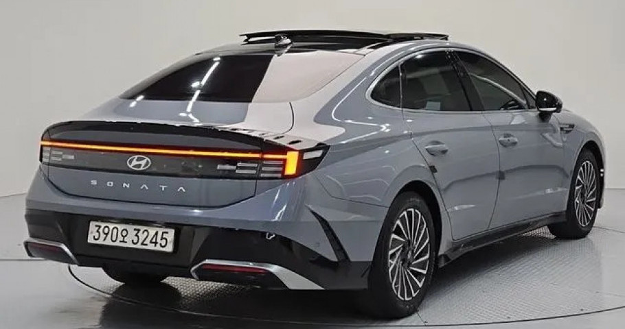 Hyundai Sonata 
