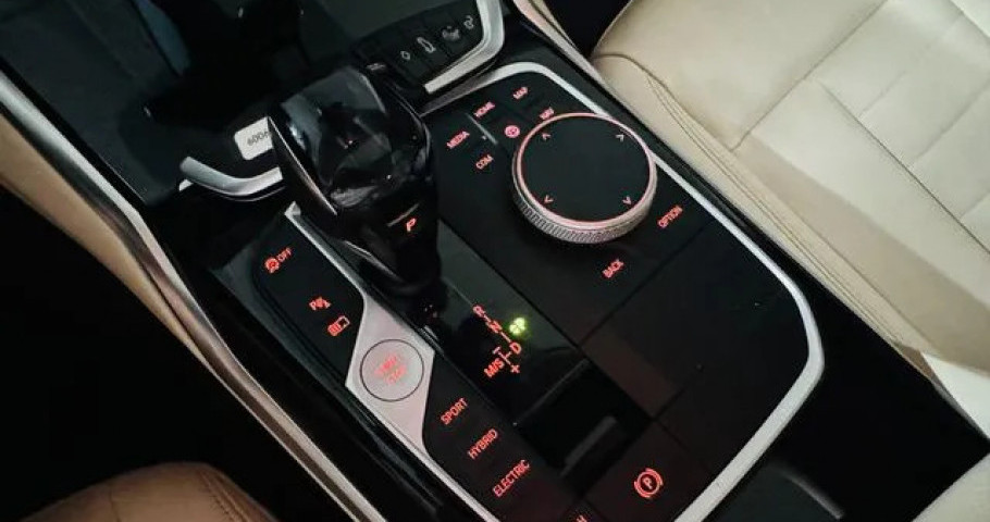 Bmw 3-Series 