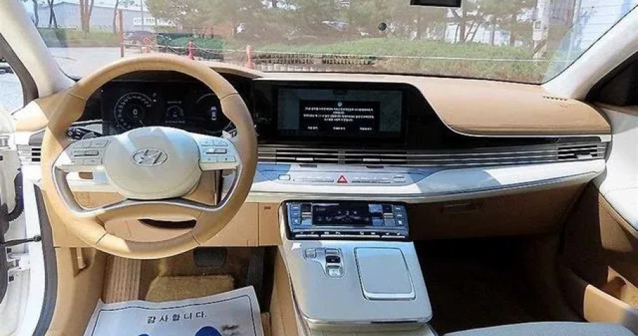 Hyundai Grandeur 