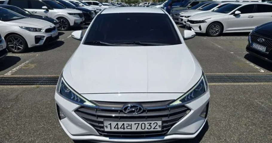 Hyundai Avante (Elantra) 