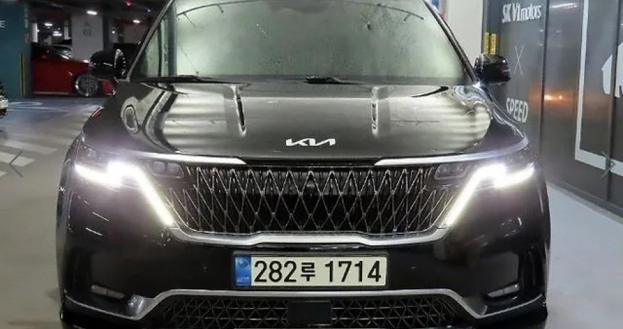 Kia Carnival 