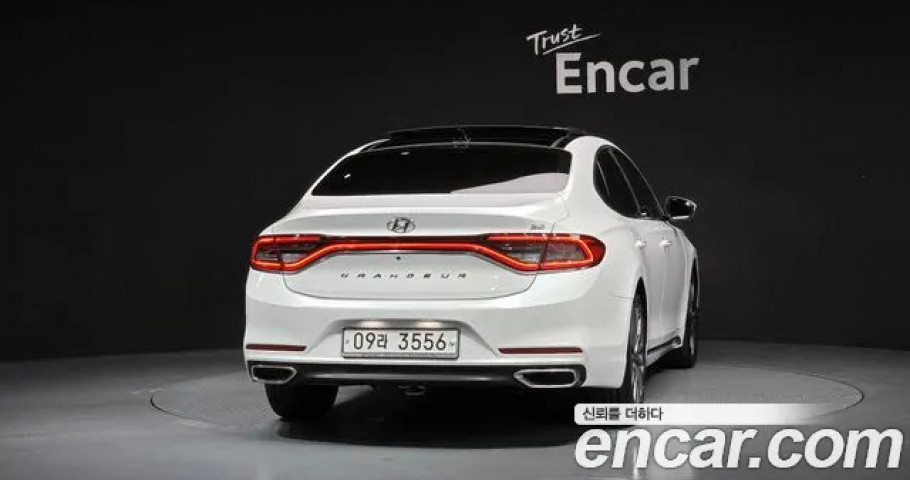 Hyundai Grandeur 